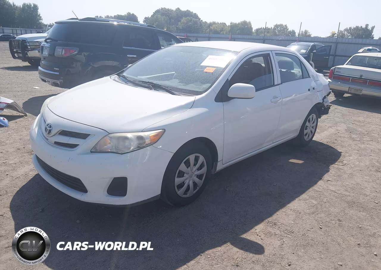 2013 Toyota Corolla L VIN:5YFBU4EE8DP111643 - 2