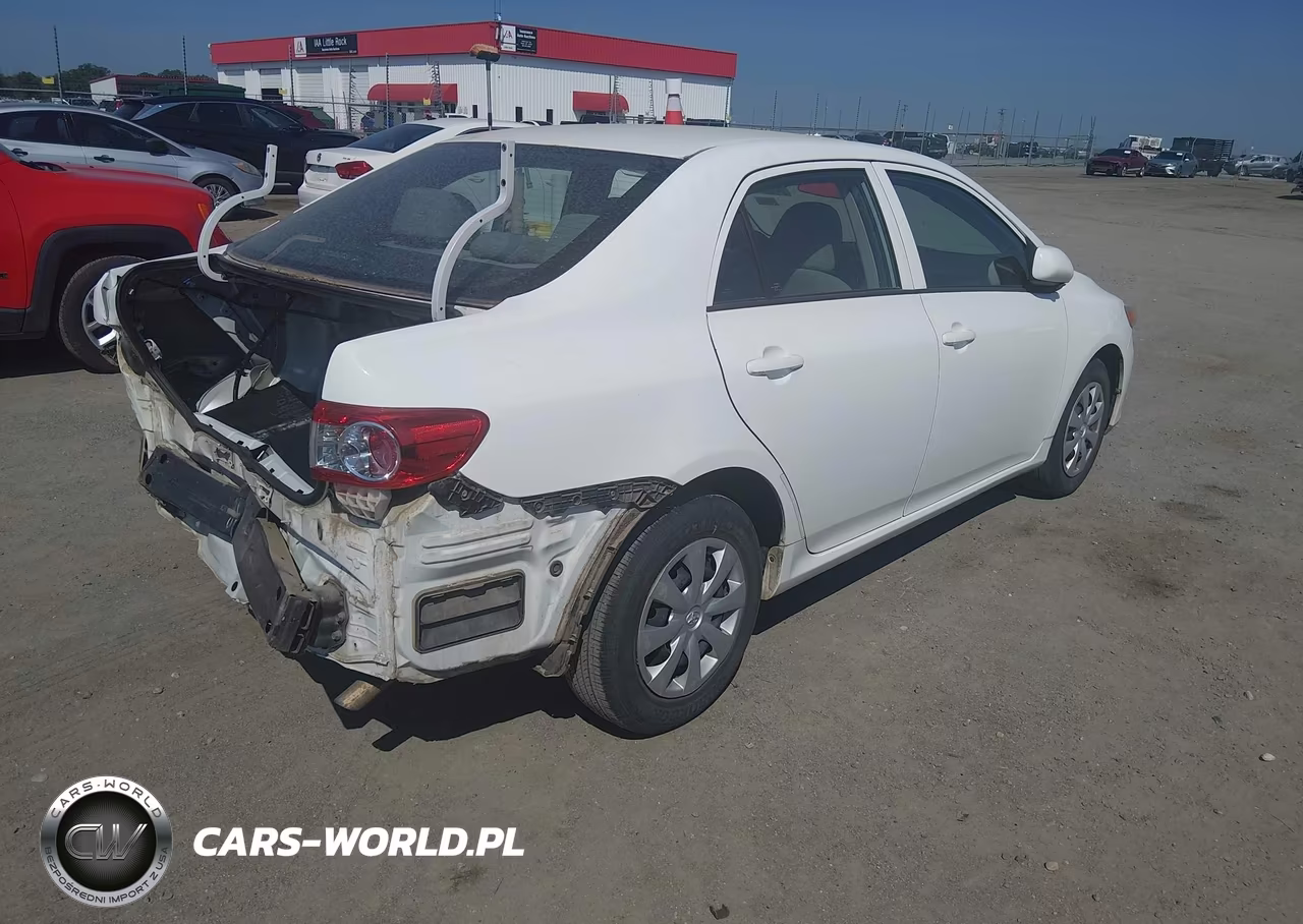 2013 Toyota Corolla L VIN:5YFBU4EE8DP111643 - 4