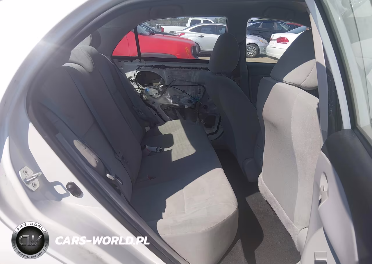2013 Toyota Corolla L VIN:5YFBU4EE8DP111643 - 8