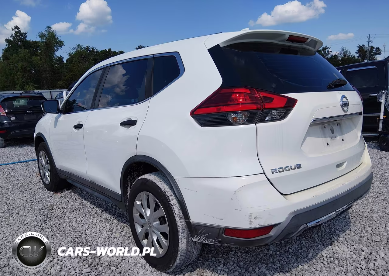 2017 Nissan Rogue S VIN:KNMAT2MV7HP556855 - 3