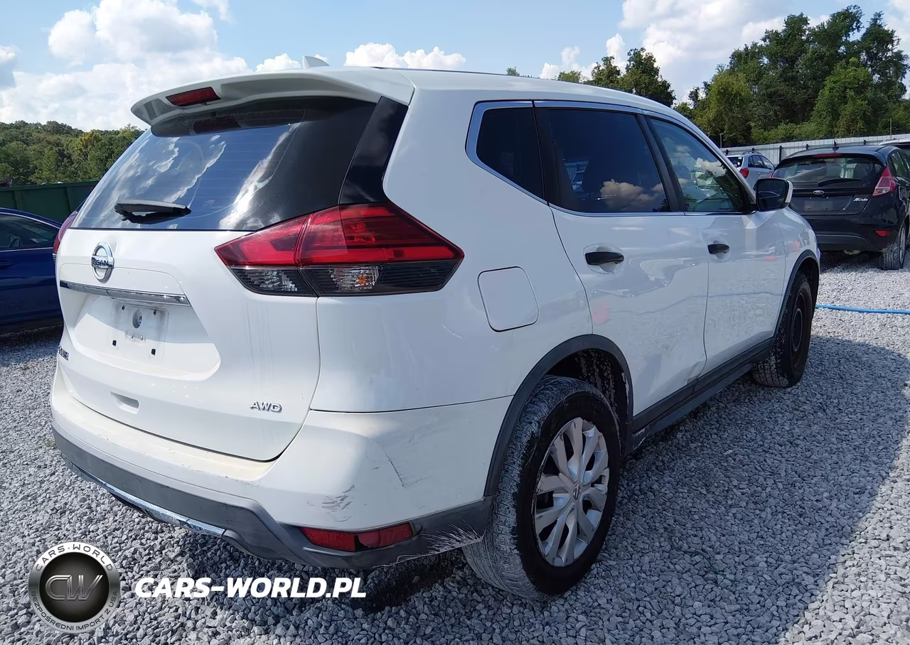 2017 Nissan Rogue S VIN:KNMAT2MV7HP556855 - 4