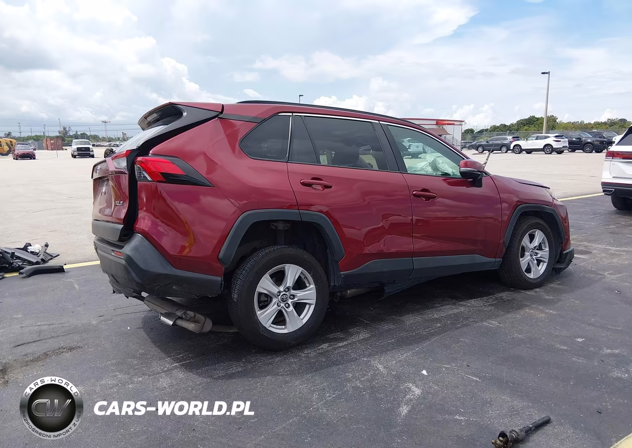 2019 Toyota Rav4 Xle VIN:2T3W1RFV6KW011940 - 4
