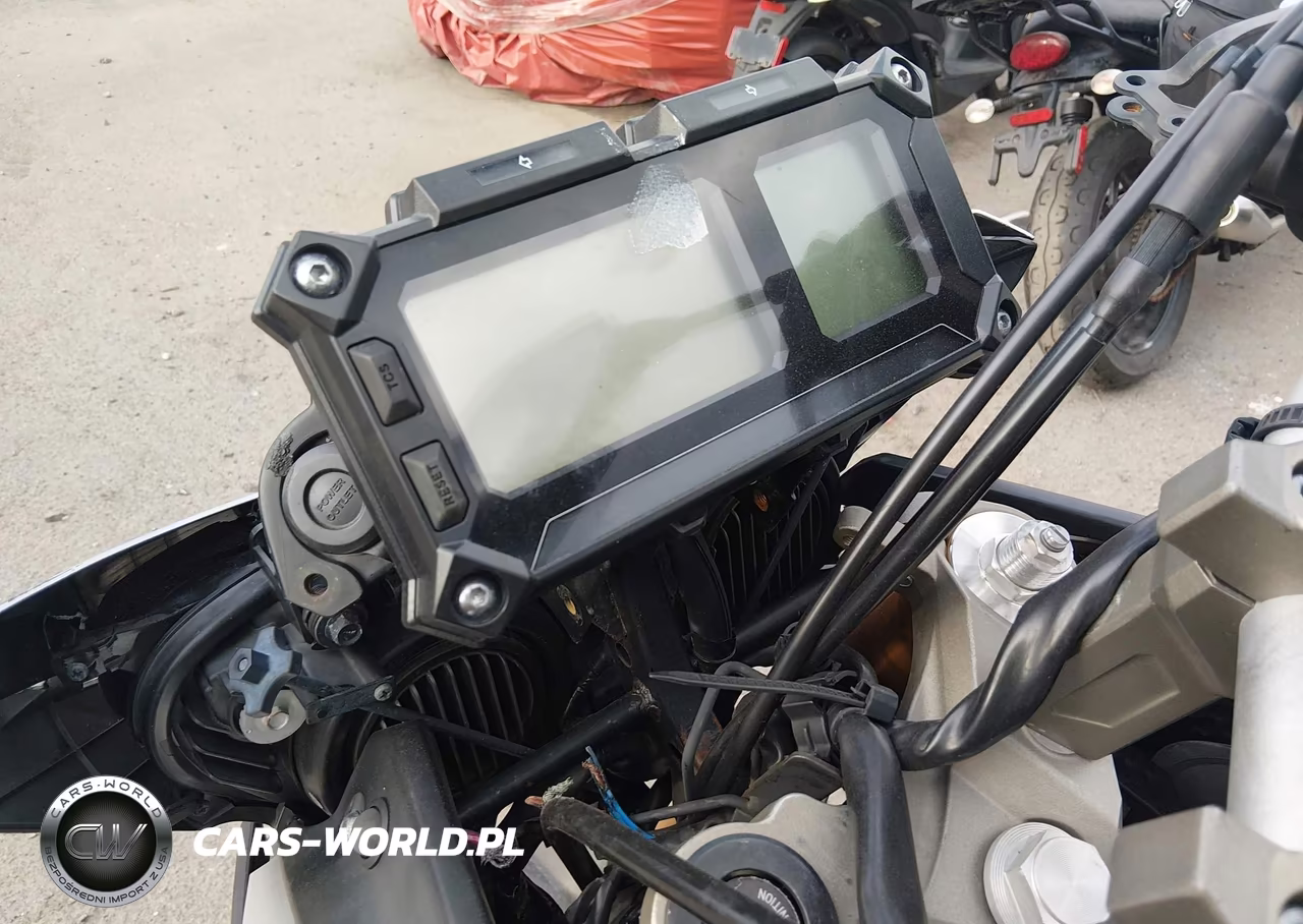 2016 Yamaha Fj09 VIN:JYARN37E2GA003154 - 7
