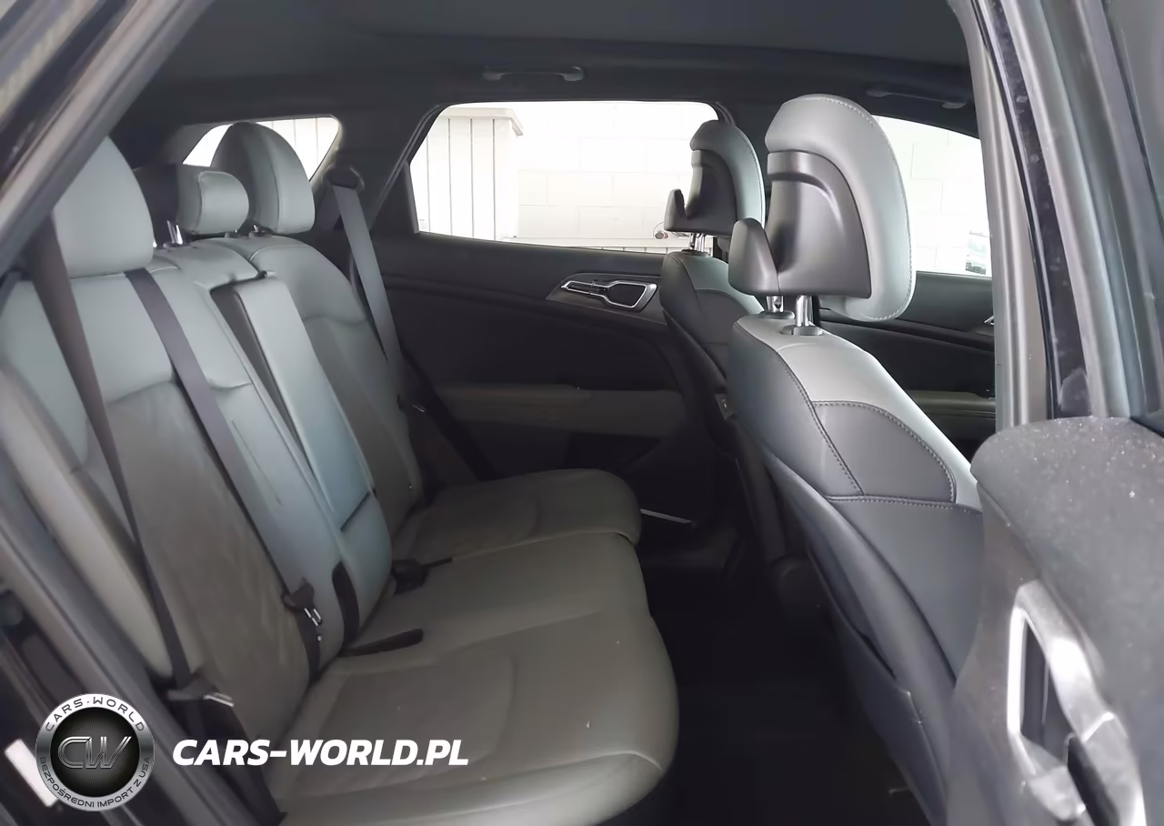 2023 Kia Sportage X-Line VIN:5XYK6CAF5PG137628 - 8