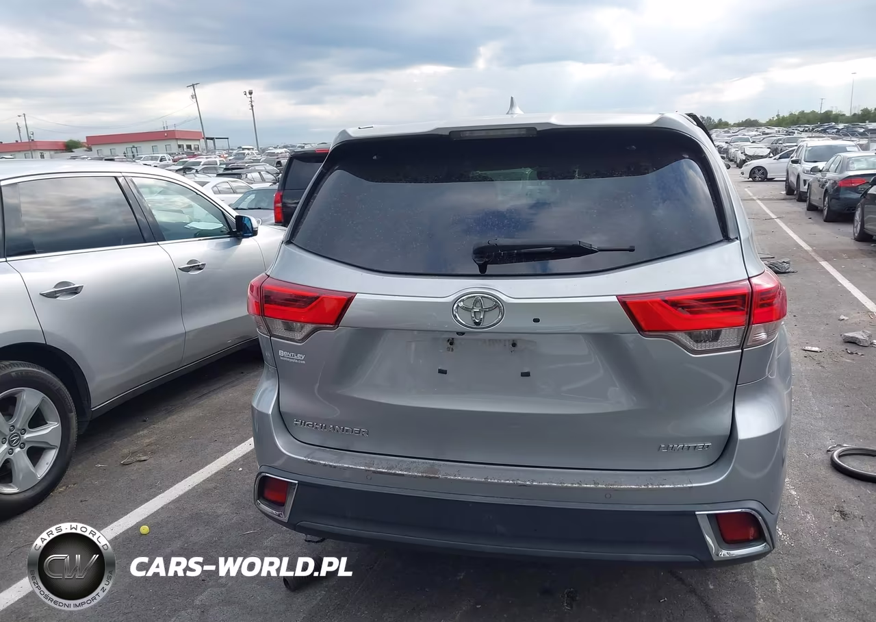 2017 Toyota Highlander Limited VIN:5TDYZRFH0HS189199 - 16
