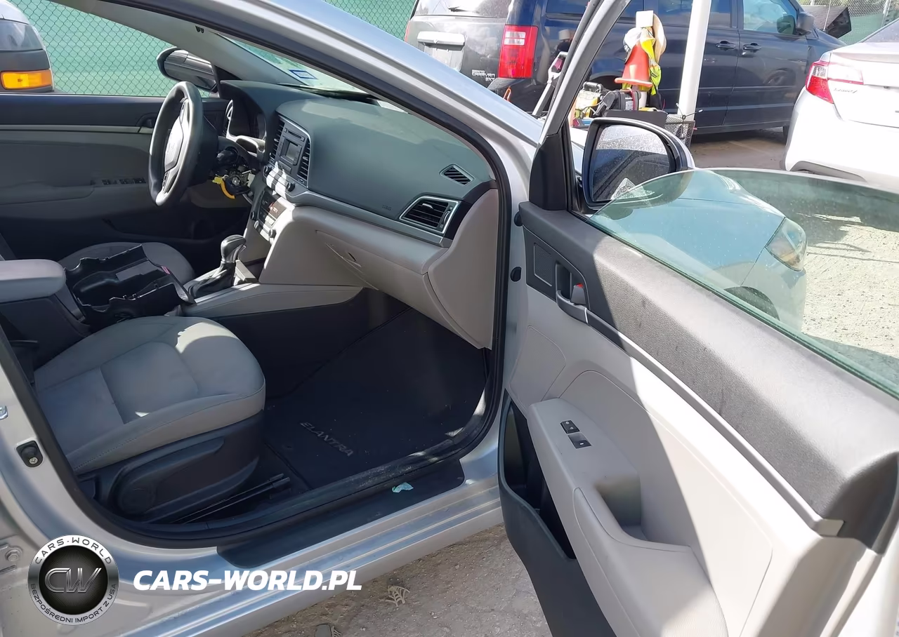 2018 Hyundai Elantra Se VIN:KMHD74LF9JU580472 - 5