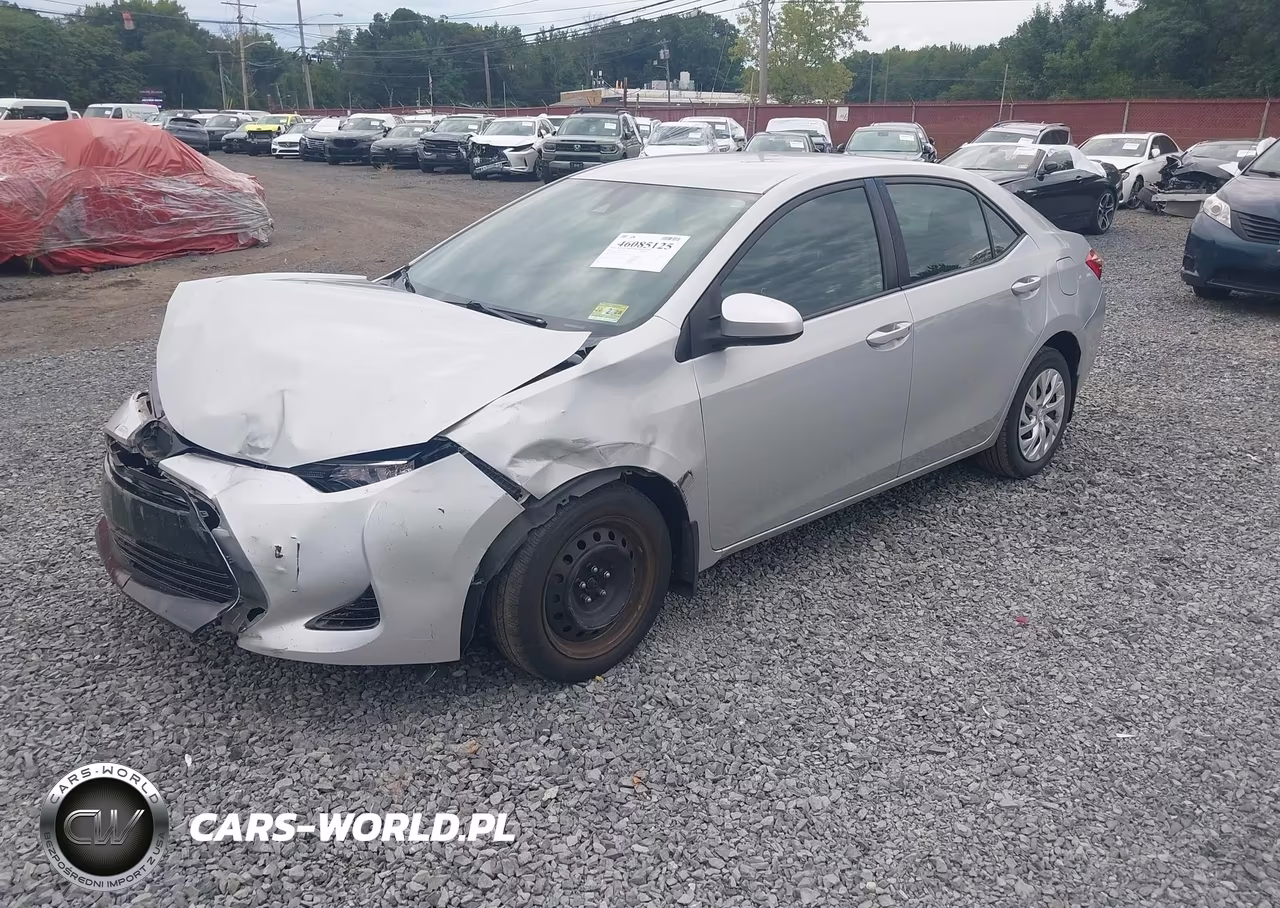 2017 Toyota Corolla Le VIN:2T1BURHE6HC831652 - 2