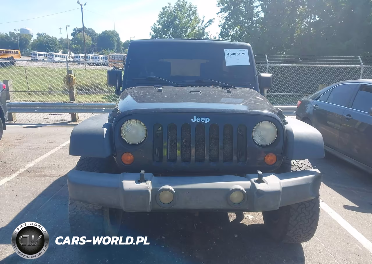 2007 Jeep Wrangler Unlimited X VIN:1J8GA39177L163027 - 12