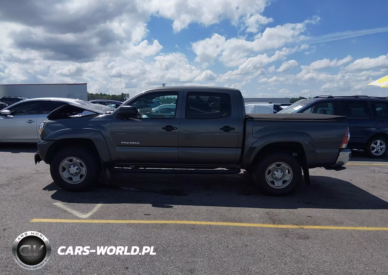 2013 Toyota Tacoma Prerunner V6 VIN:3TMJU4GN8DM145940 - 14