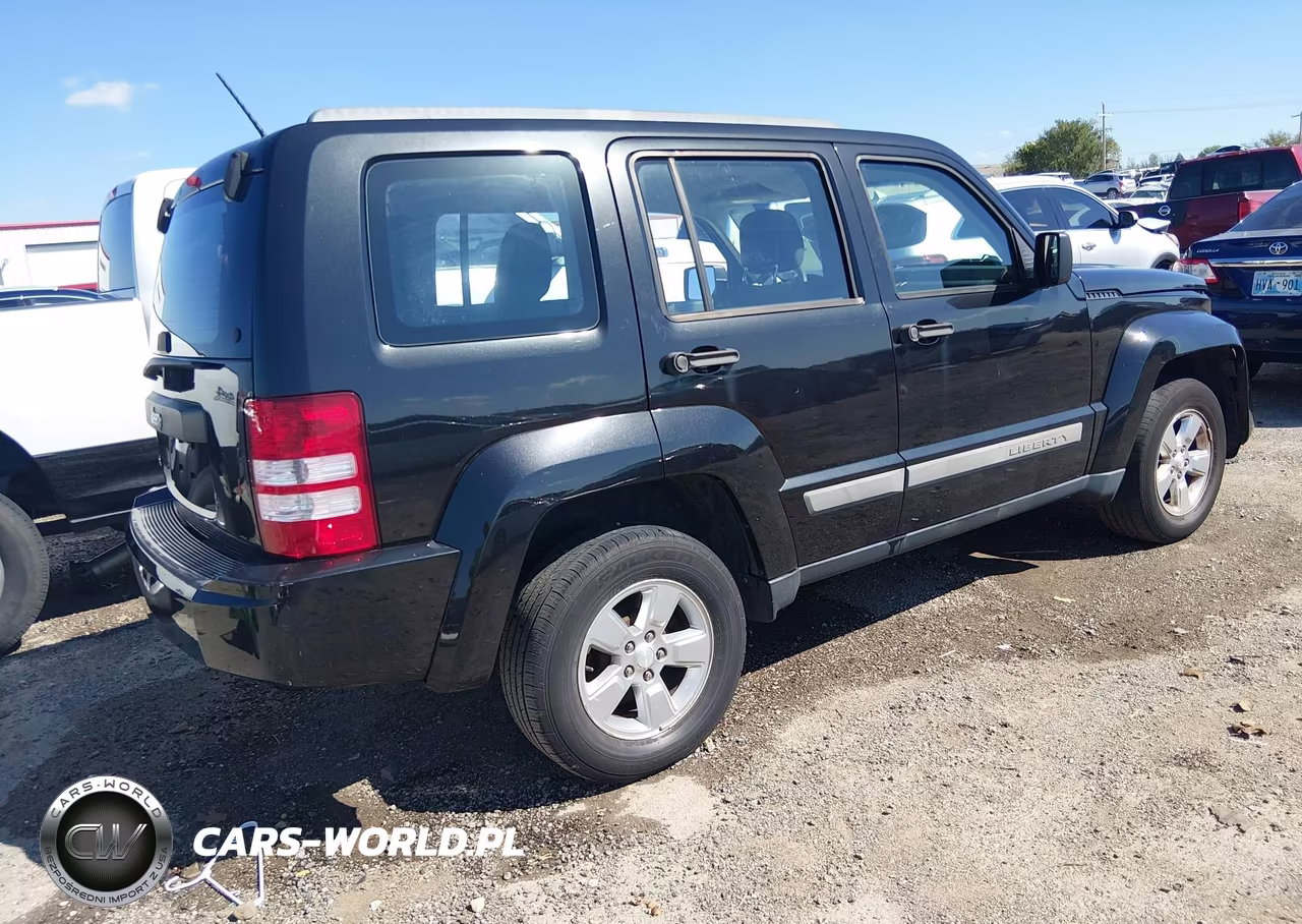 2012 Jeep Liberty Sport VIN:1C4PJMAK8CW157070 - 4