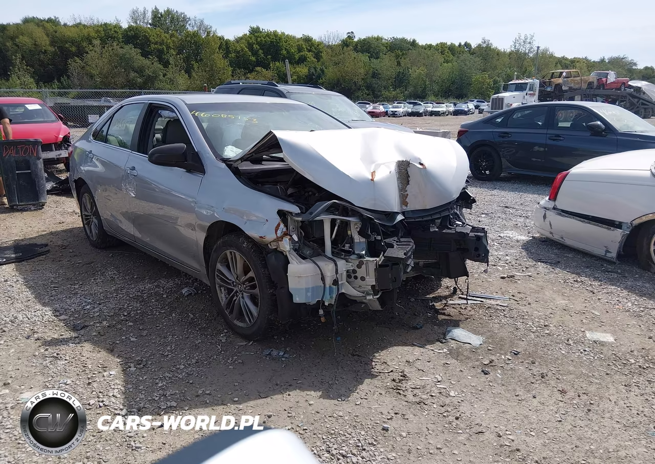 2015 Toyota Camry Se – zdjęcie 1 z 20