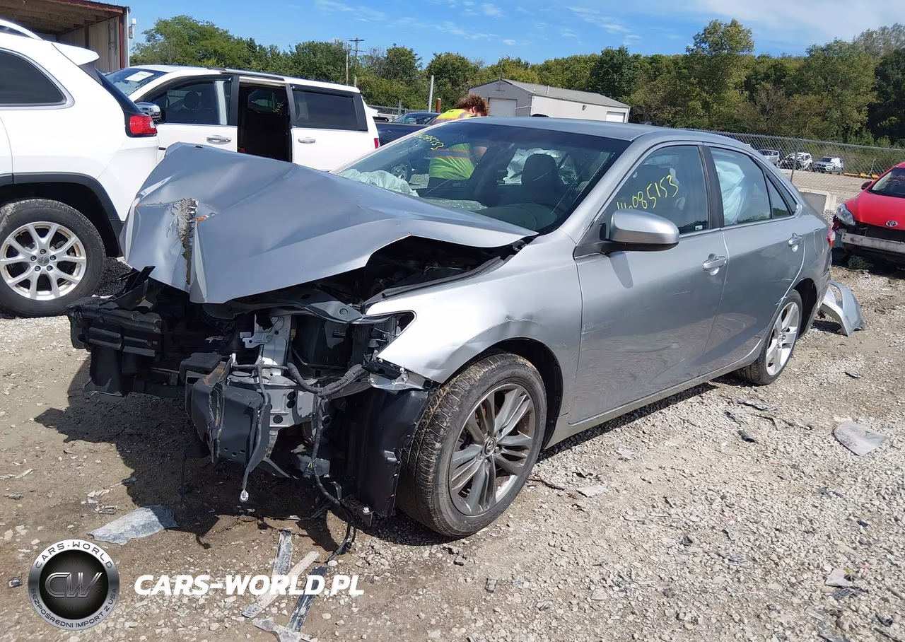 2015 Toyota Camry Se VIN:4T1BF1FK4FU894054 - 18