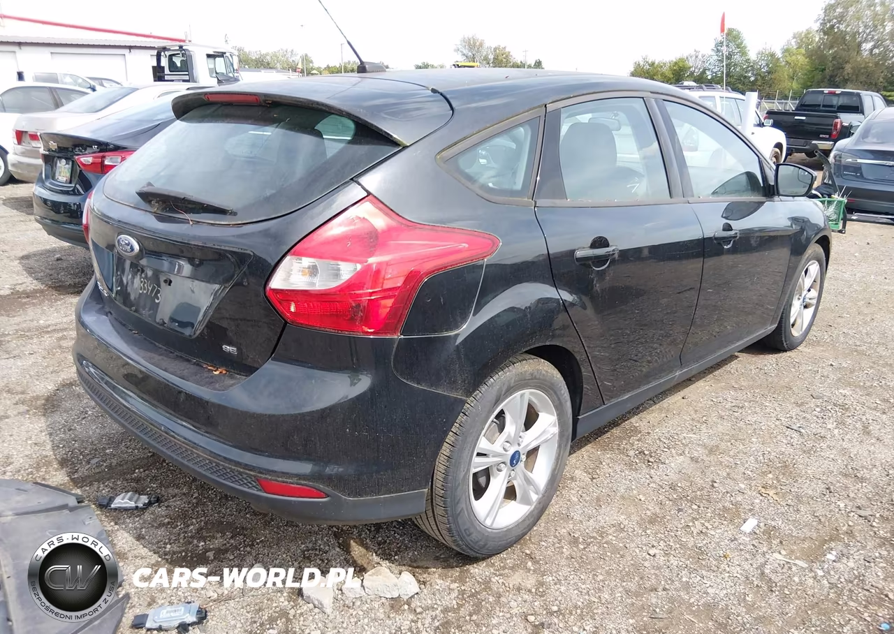 2013 Ford Focus Se VIN:1FADP3K23DL350536 - 4