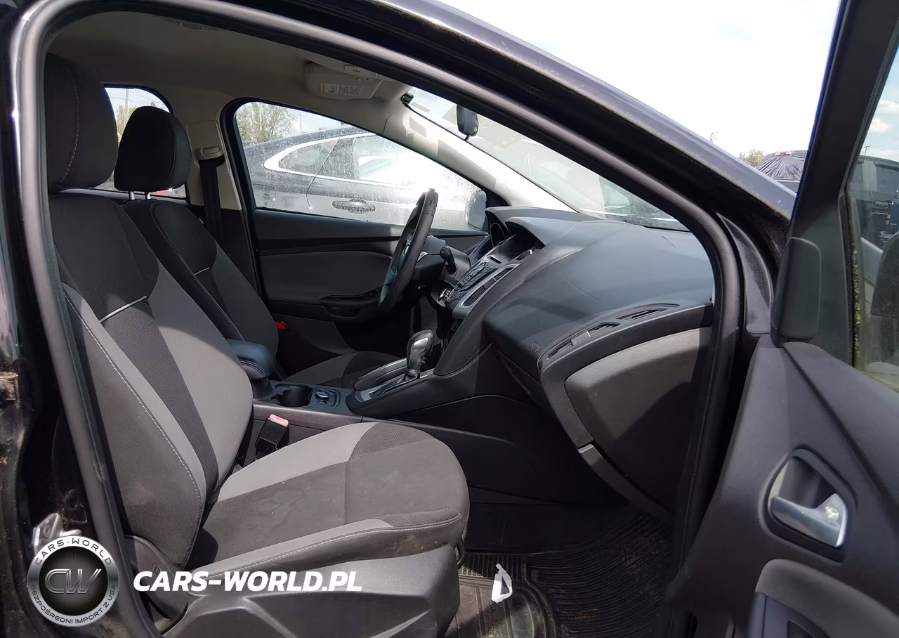 2013 Ford Focus Se VIN:1FADP3K23DL350536 - 5