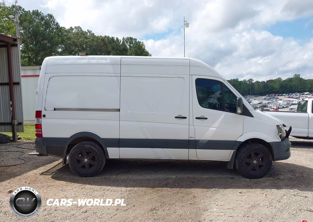 2016 Mercedes-Benz Sprinter 2500 Normal Roof VIN:WD3PE7DD7GP258453 - 13
