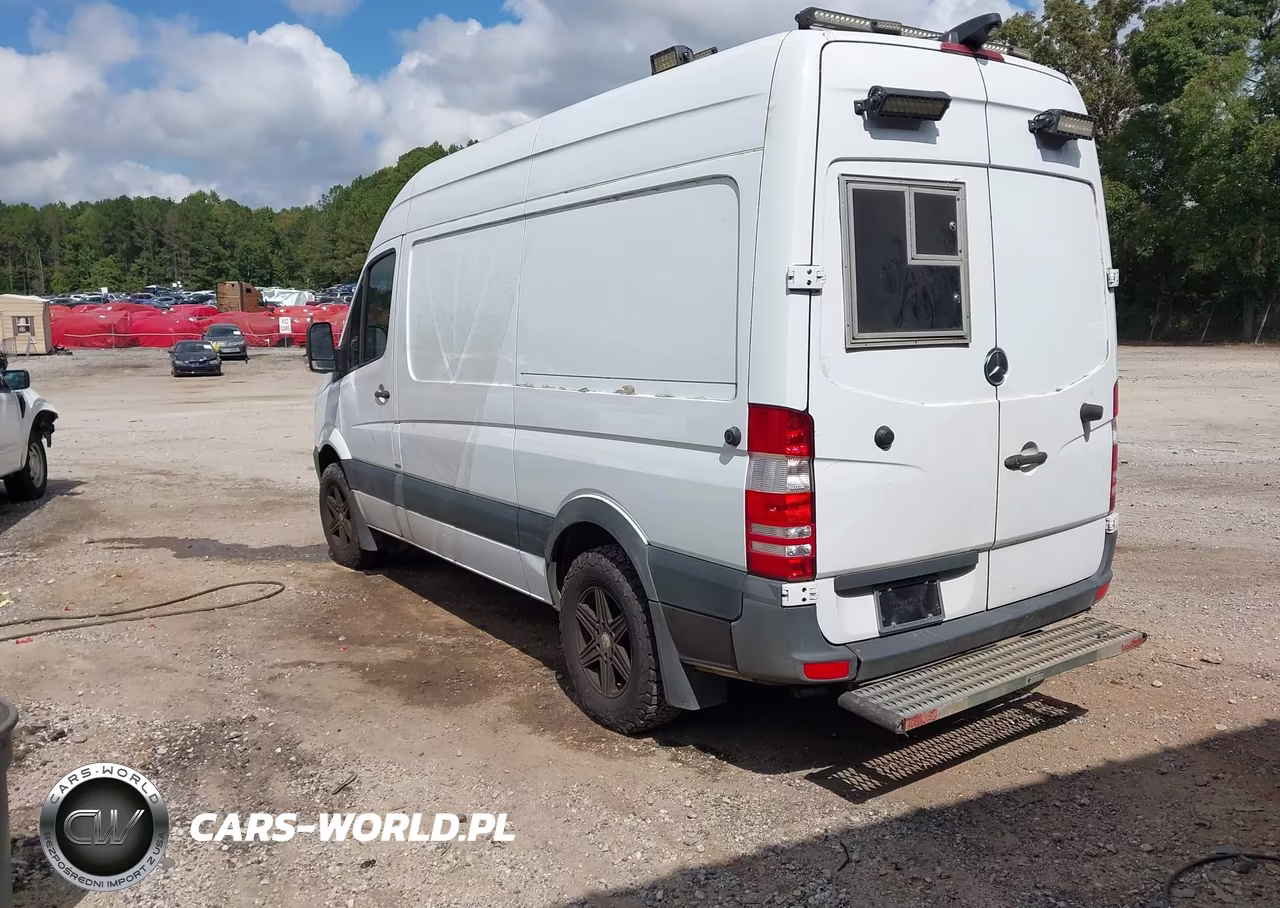 2016 Mercedes-Benz Sprinter 2500 Normal Roof VIN:WD3PE7DD7GP258453 - 3