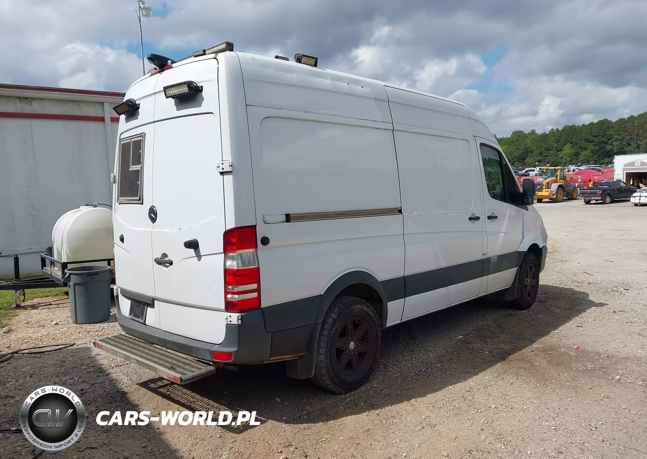2016 Mercedes-Benz Sprinter 2500 Normal Roof VIN:WD3PE7DD7GP258453 - 4