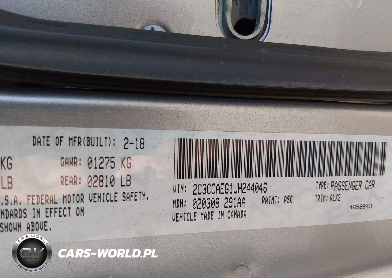 2018 Chrysler 300 Limited VIN:2C3CCAEG1JH244046 - 9