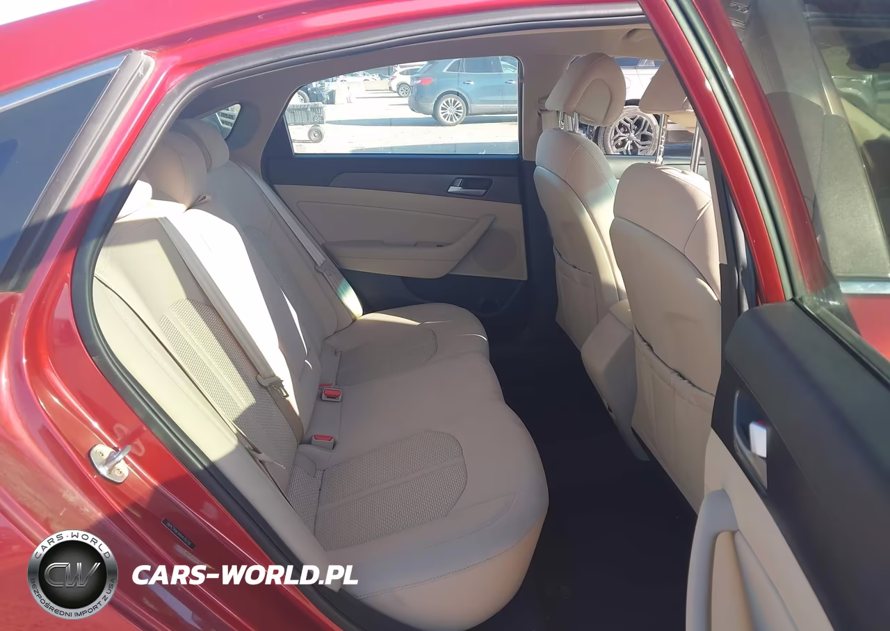 2017 Hyundai Sonata Sport VIN:5NPE34AFXHH470770 - 8