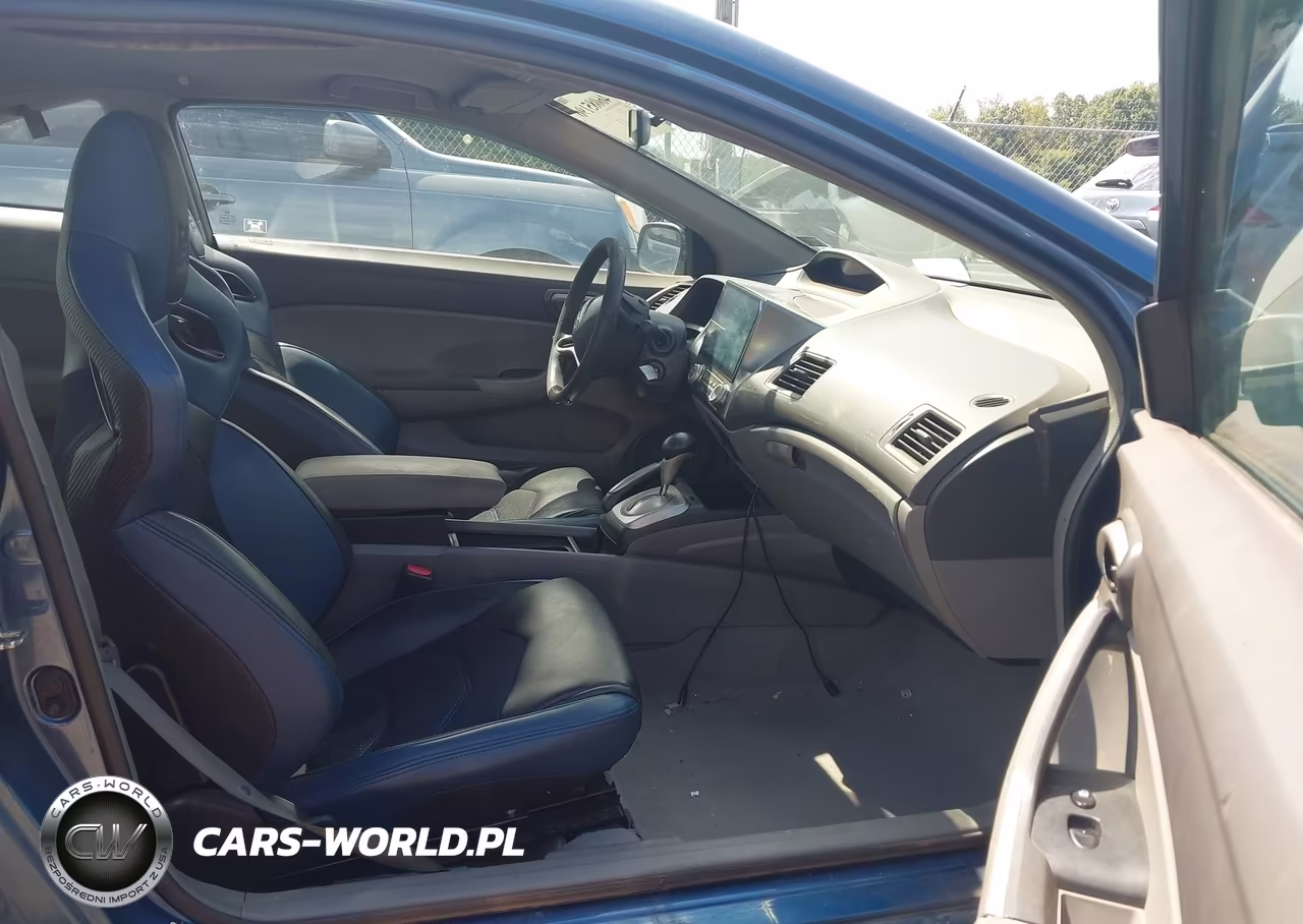 2009 Honda Civic Lx VIN:2HGFG12699H528353 - 5