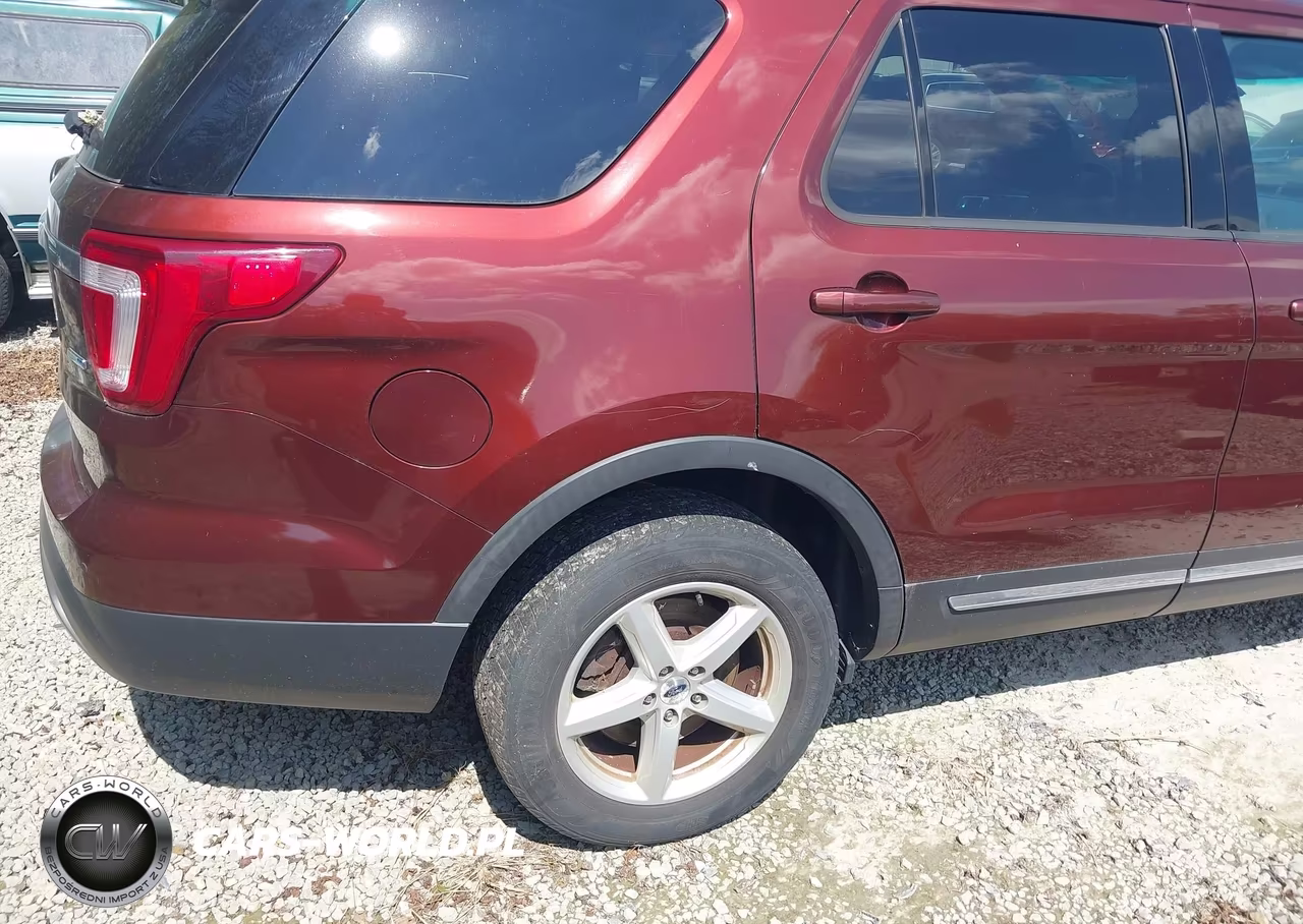 2016 Ford Explorer Xlt VIN:1FM5K8D81GGC32537 - 17