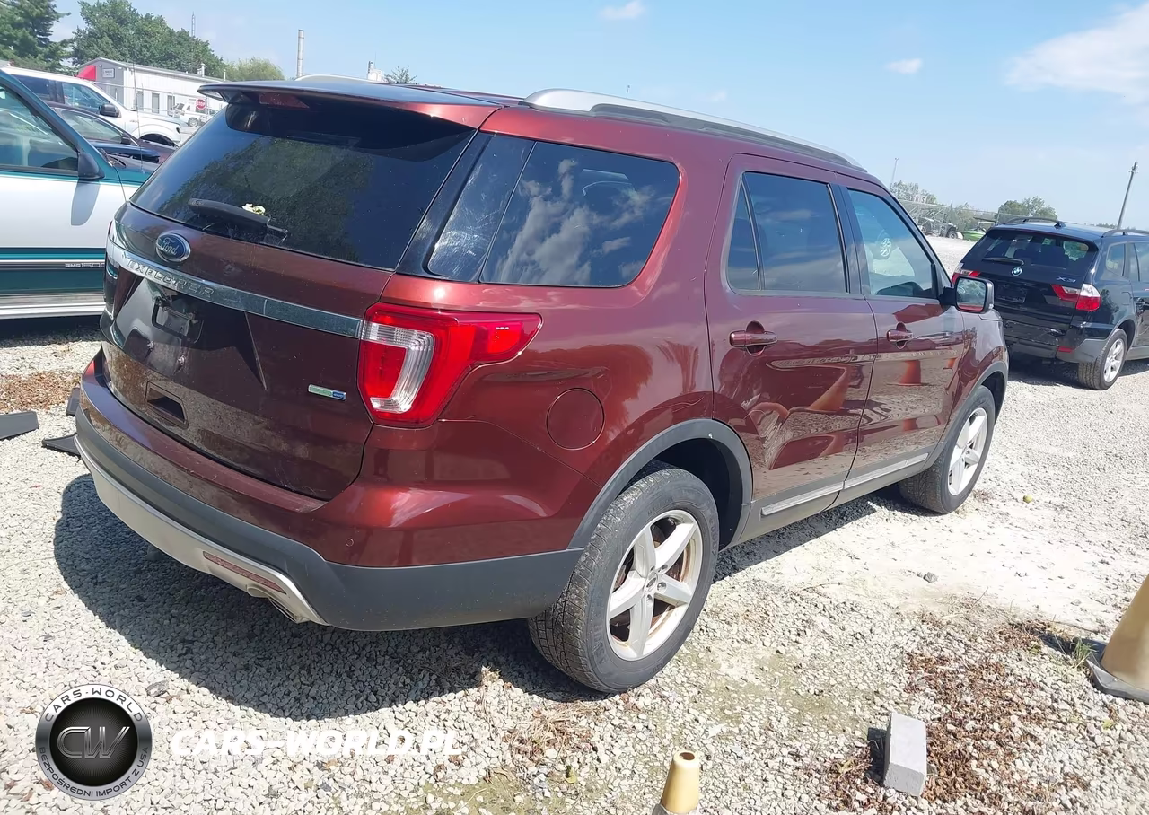 2016 Ford Explorer Xlt VIN:1FM5K8D81GGC32537 - 4