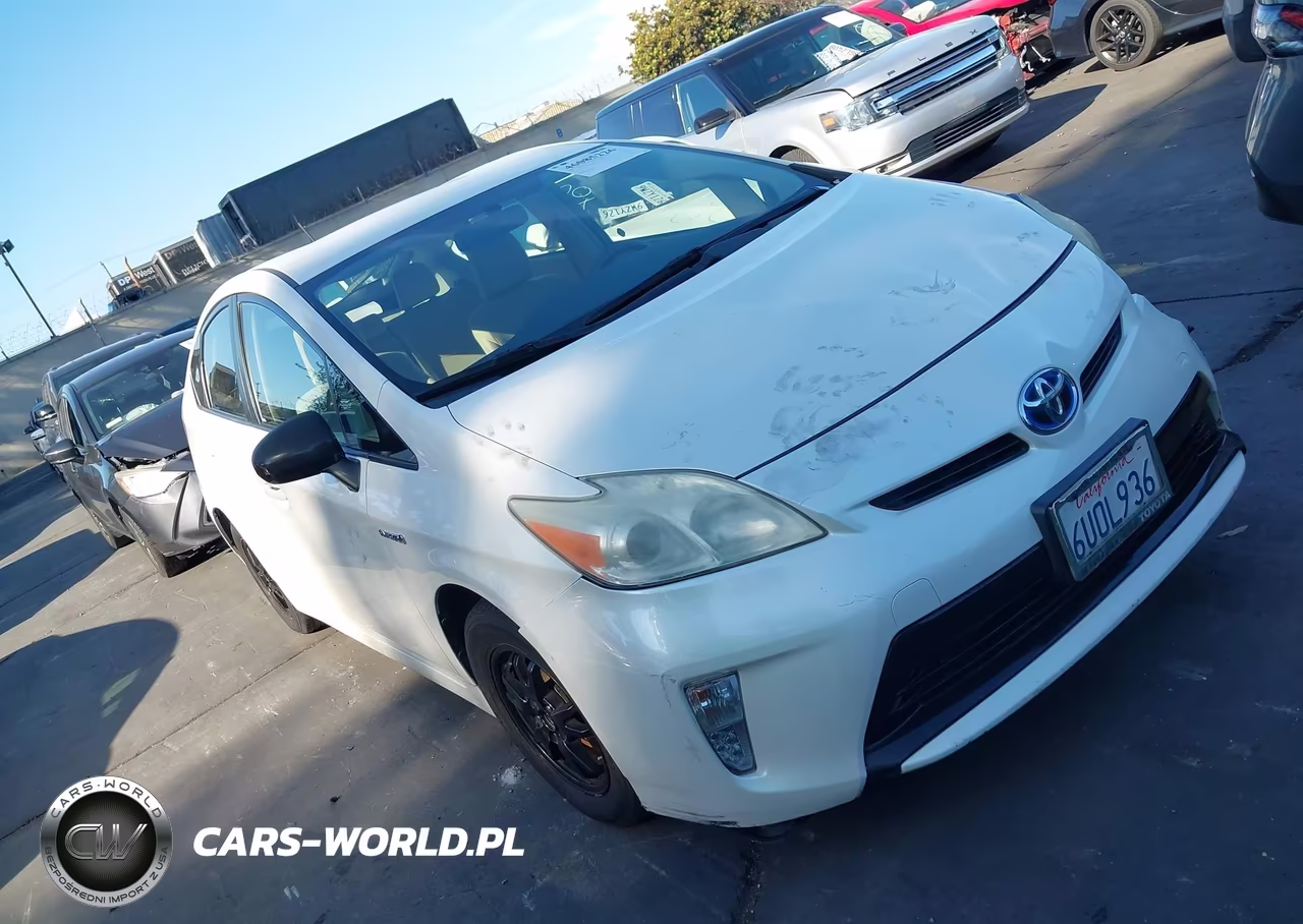 2012 Toyota Prius Three – zdjęcie 1 z 18