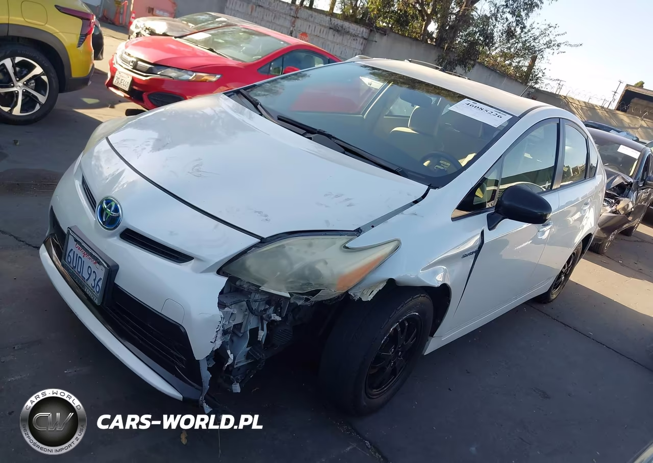 2012 Toyota Prius Three VIN:JTDKN3DUXC1495492 - 2