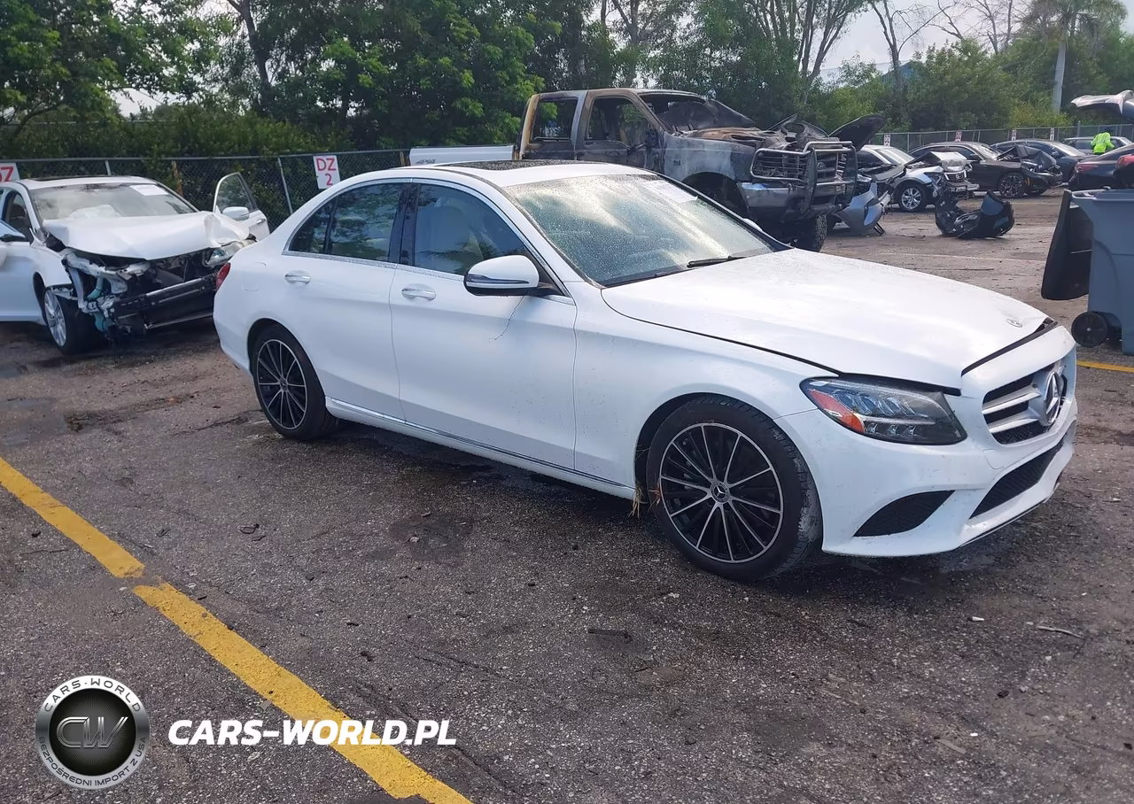 2021 Mercedes-Benz C 300 Sedan