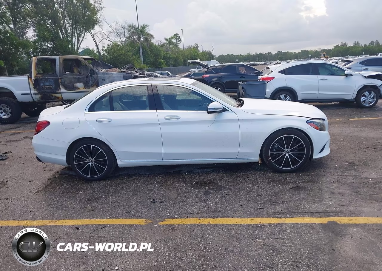 2021 Mercedes-Benz C 300 Sedan VIN:W1KWF8DB5MR649738 - 14