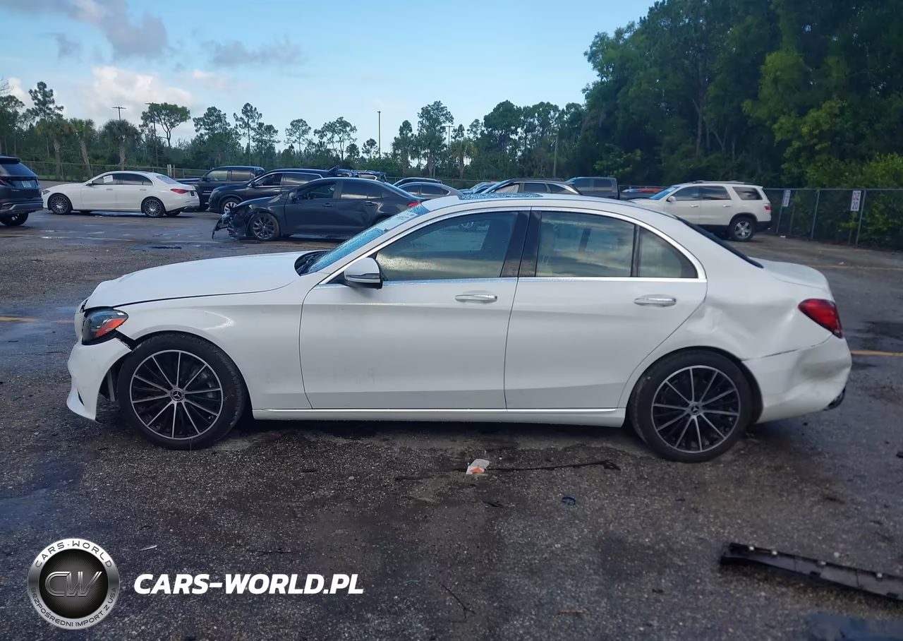 2021 Mercedes-Benz C 300 Sedan VIN:W1KWF8DB5MR649738 - 15