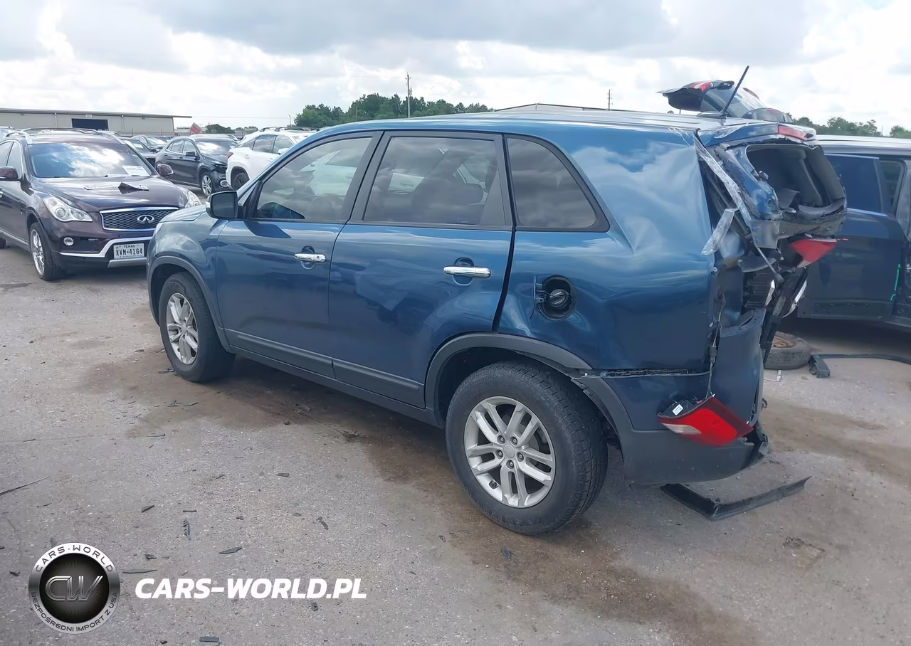 2014 Kia Sorento Lx VIN:5XYKT3A66EG481863 - 3
