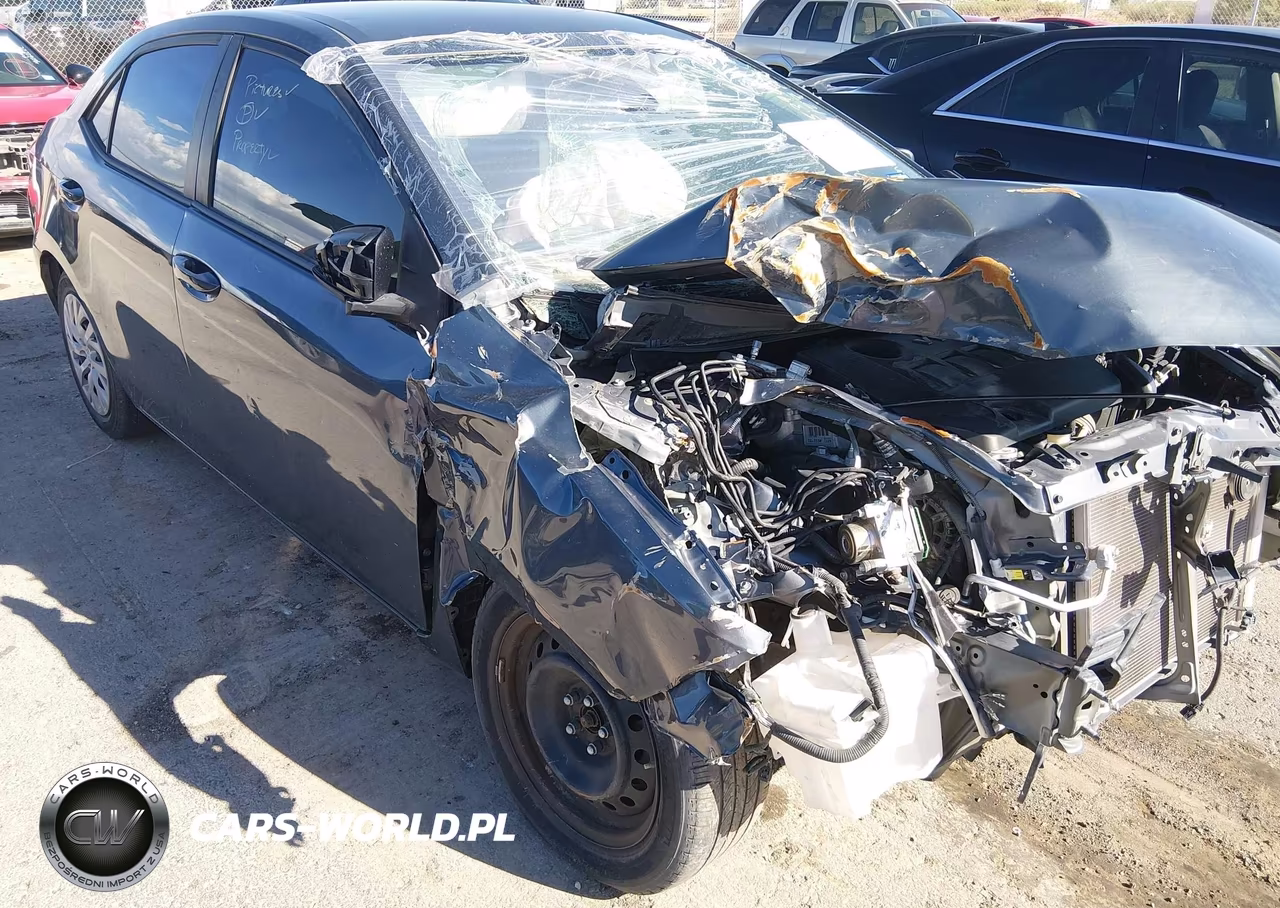 2019 Toyota Corolla Le VIN:5YFBURHE3KP925396 - 13