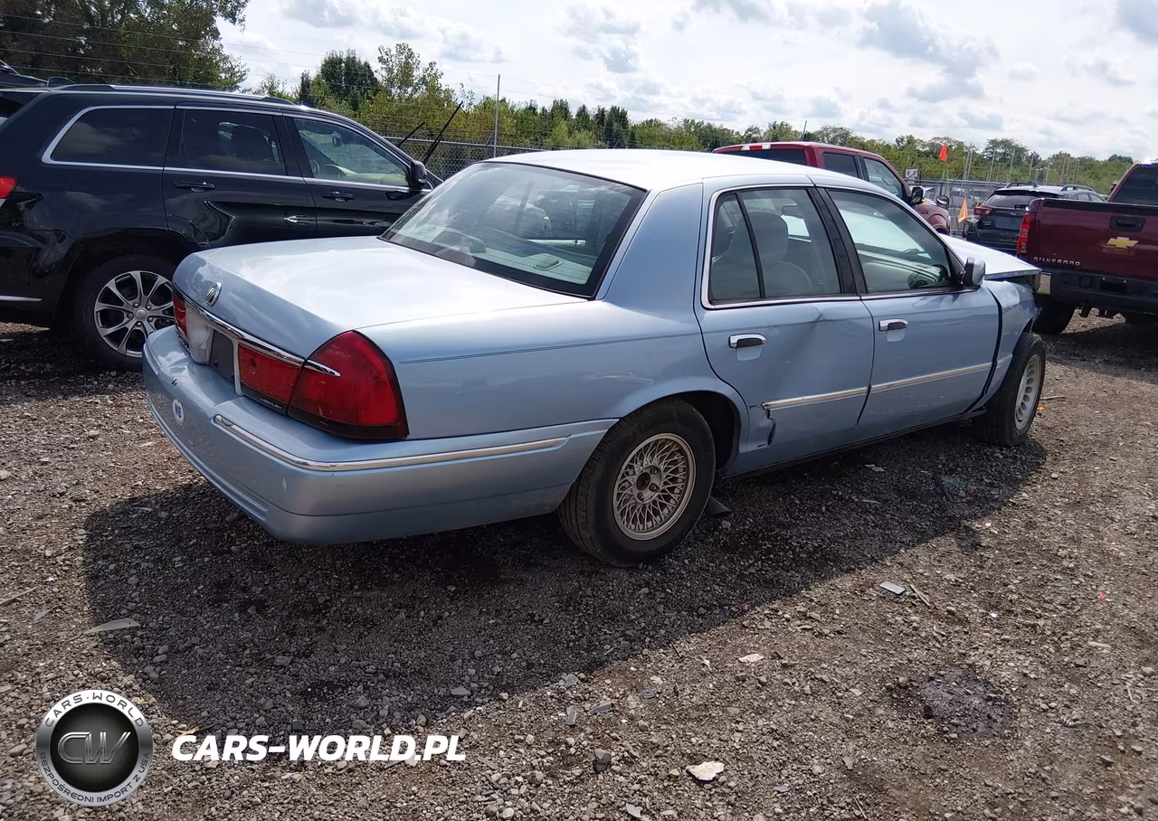2001 Mercury Grand Marquis Ls VIN:2MEFM75W81X688402 - 4