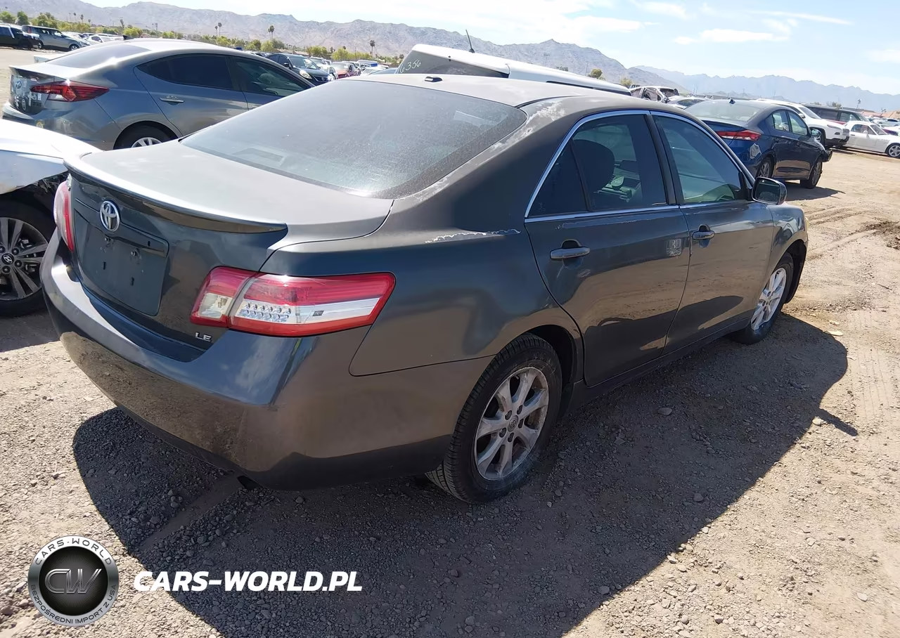 2010 Toyota Camry Le VIN:4T1BF3EK9AU069309 - 4