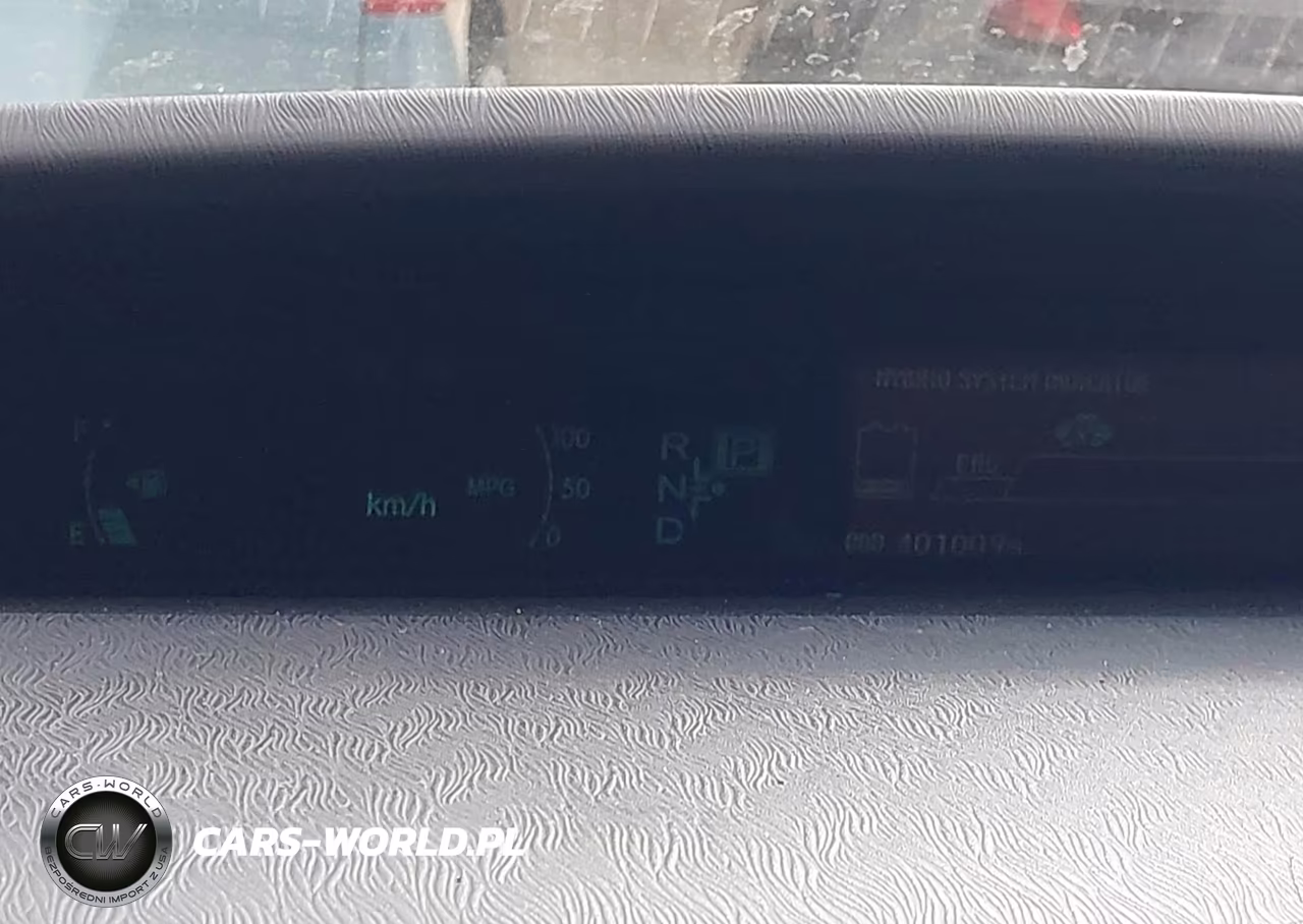 2014 Toyota Prius Two VIN:JTDKN3DUXE1747292 - 15