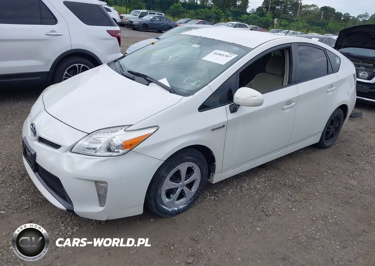 2014 Toyota Prius Two VIN:JTDKN3DUXE1747292 - 2