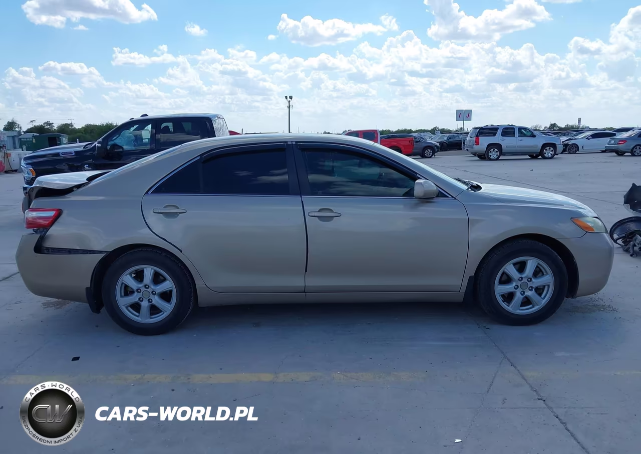 2009 Toyota Camry Le VIN:4T1BE46K59U810882 - 13