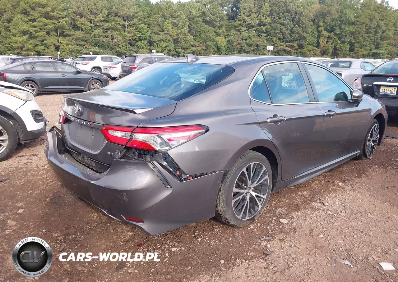 2019 Toyota Camry Se VIN:4T1B11HK9KU726609 - 4