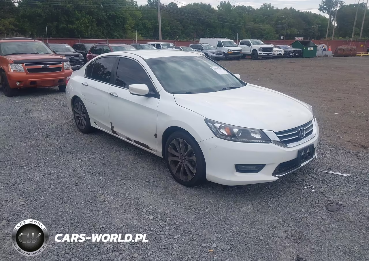 2014 Honda Accord Sport VIN:1HGCR2F57EA066162 - 1