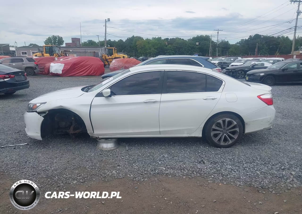 2014 Honda Accord Sport VIN:1HGCR2F57EA066162 - 14
