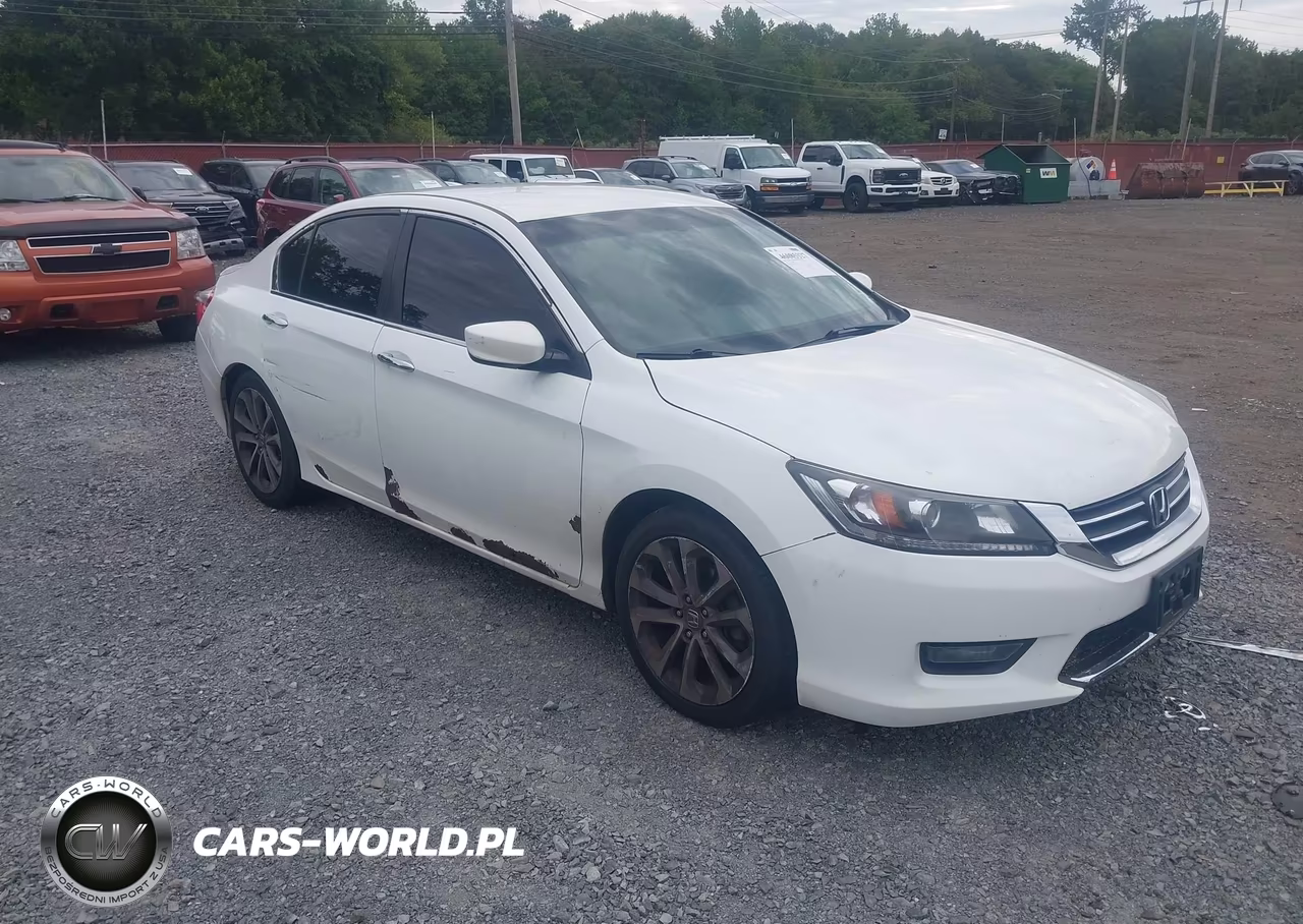 2014 Honda Accord Sport VIN:1HGCR2F57EA066162 - 17