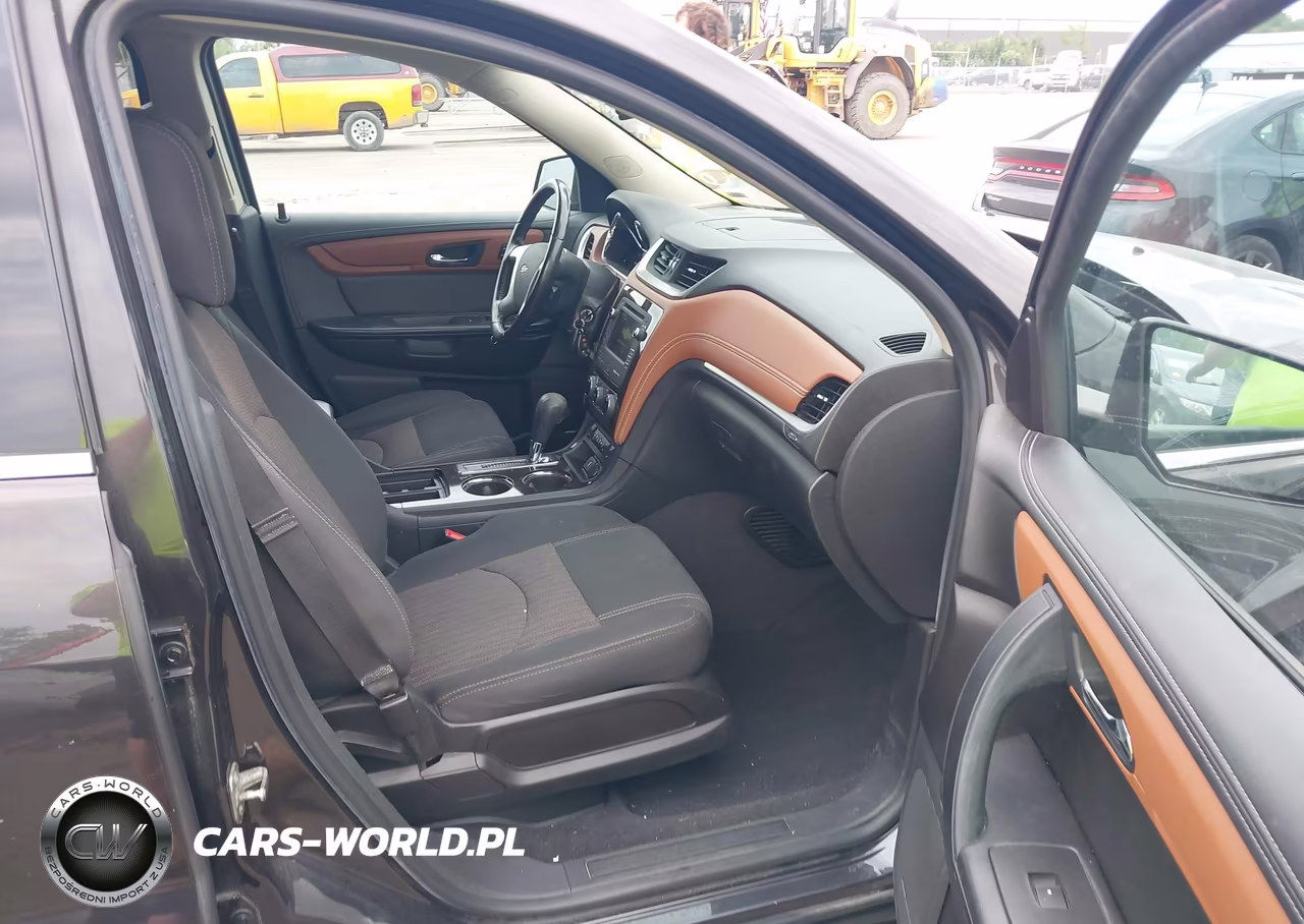 2017 Chevrolet Traverse 2Lt VIN:1GNKRHKD6HJ312205 - 5