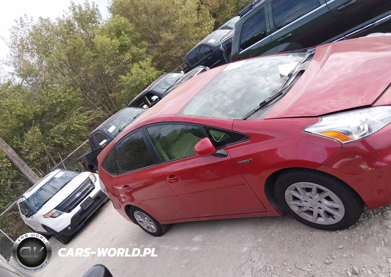 TOYOTA PRIUS V VIN:JTDZN3EU2C3017293 - 13
