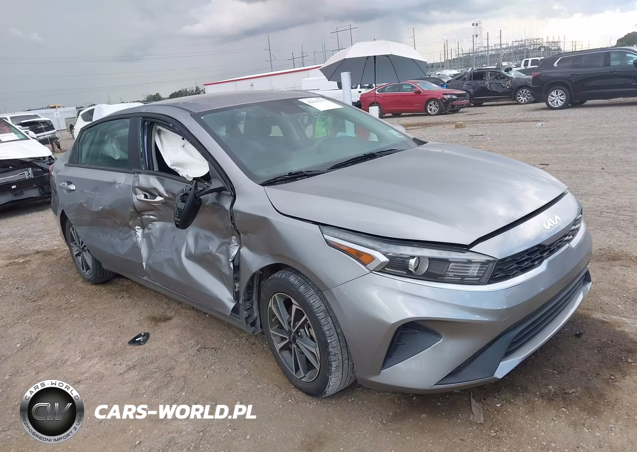 2024 Kia Forte Lxs VIN:3KPF24AD1RE751271 - 1