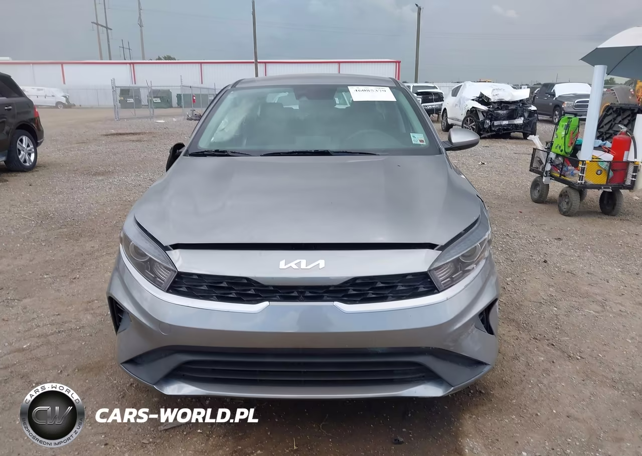 2024 Kia Forte Lxs VIN:3KPF24AD1RE751271 - 13