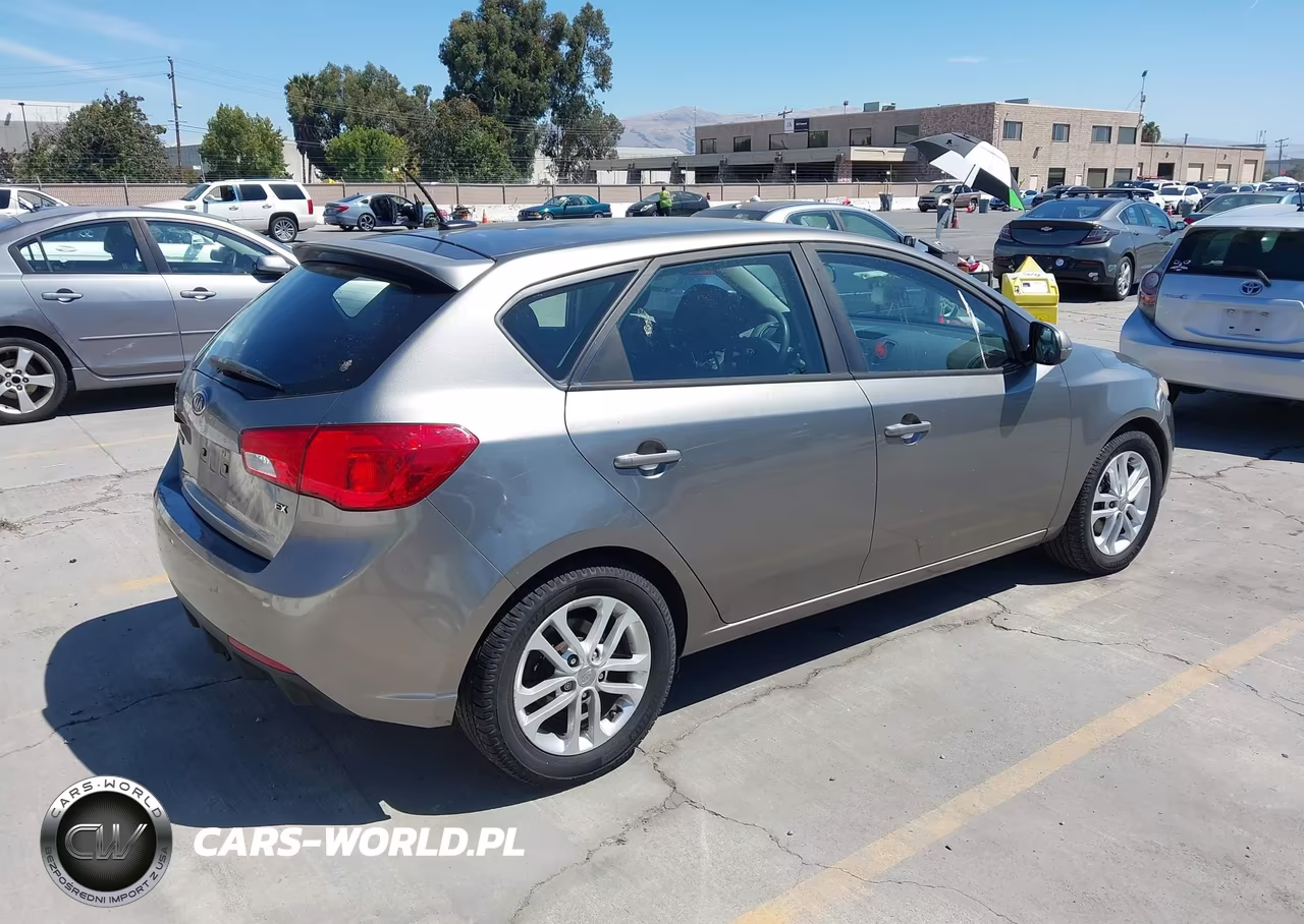 2012 Kia Forte Ex VIN:KNAFU5A26C5602739 - 4
