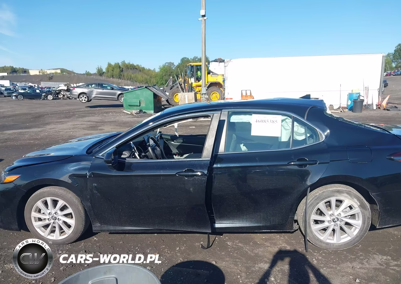 2024 Toyota Camry Le VIN:4T1C11AK9RU842286 - 14