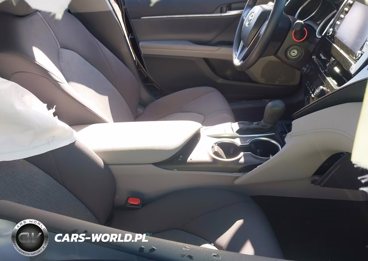 2024 Toyota Camry Le VIN:4T1C11AK9RU842286 - 5