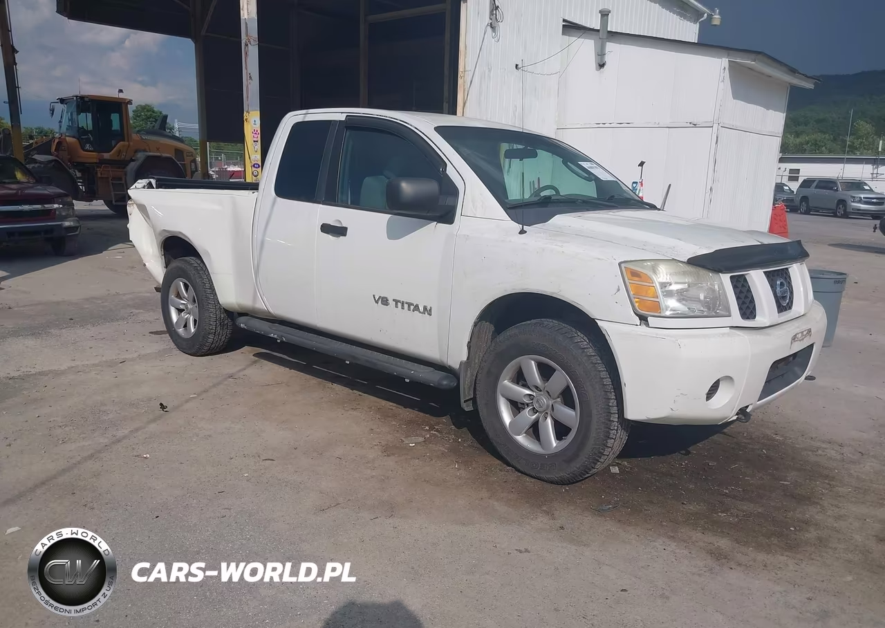 2005 Nissan Titan Xe